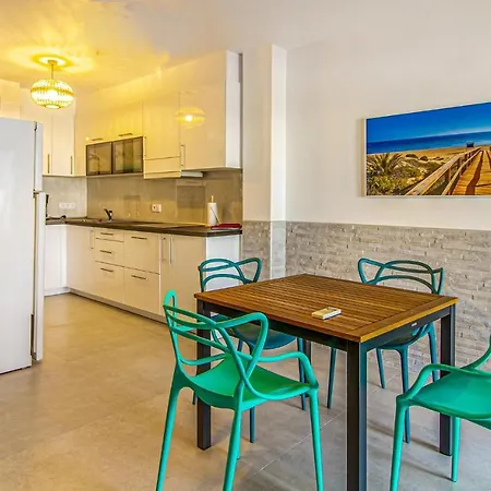 Amazing In With Kitchen Feriehus