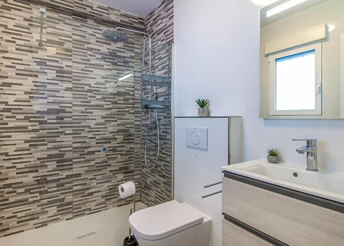 Feriehus Amazing In With Kitchen Torrevieja